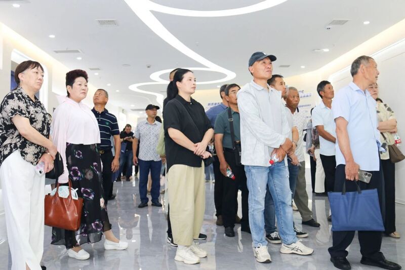 舟山宗教界骨干培训班走进锐赛生命健康医学中心